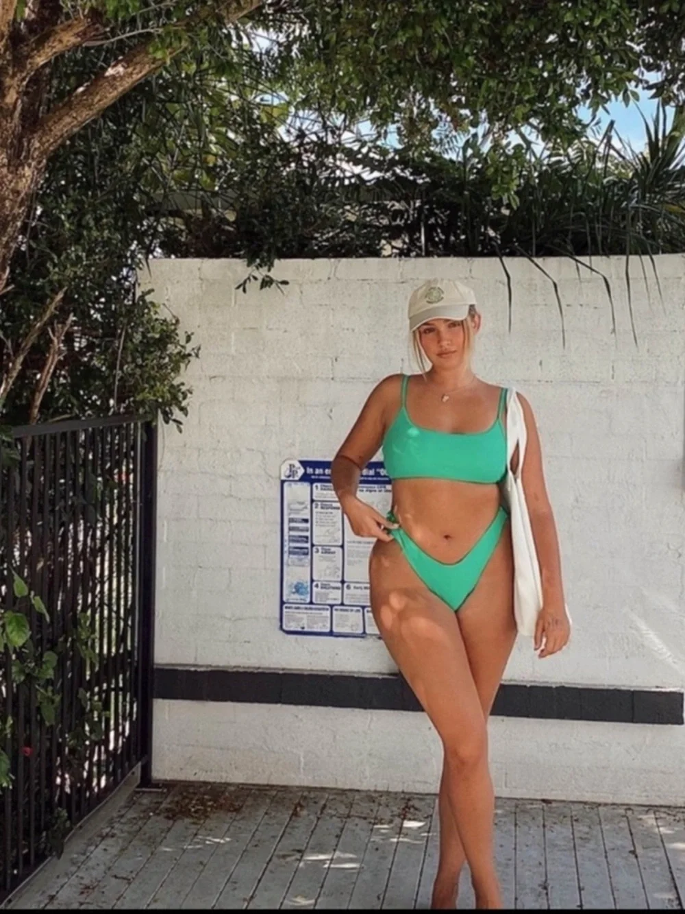 NWT Princess Polly Brooke Bikini Top